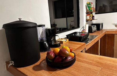 Tamanique House | Great location for family or group getaway. 5 min from the beach!