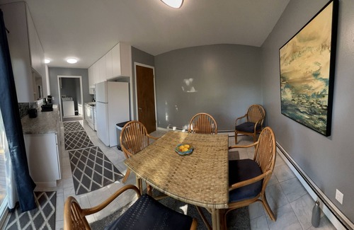 Riverton House | Great Location for your Riverton Stay