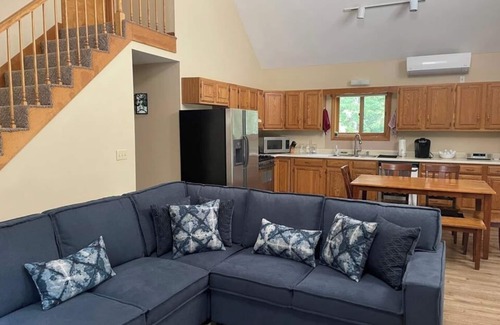 Moultonborough House | Great location in the heart of the Lakes Region access to Lake Winnipesaukee