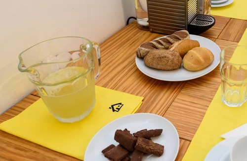 Leblon Apartment | Great Location in Leblon Cg103 Z1