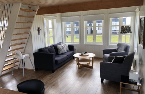 Hellnar Cottage | GREAT LOCATION - LUXURY COTTAGE – UNIQUE SURROUNDINGS - GLACIER – NATIONAL PARK