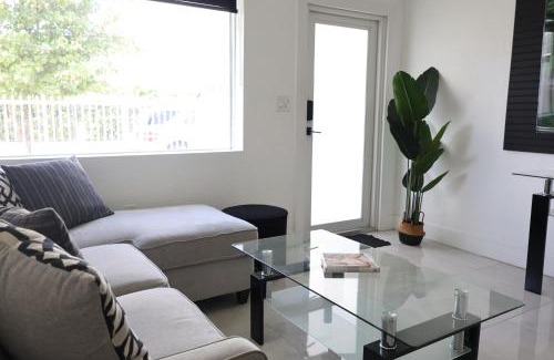 Allapattah House | GREAT Luxe House NEAR Downtown & Marina in Miami