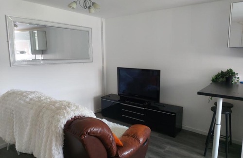 Milton Keynes Apartment | Great Milton Keynes Location