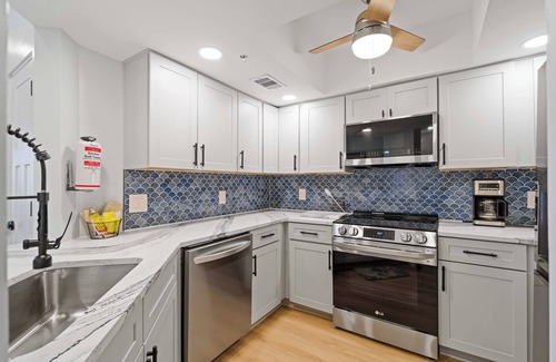 Palm Island Villa | Great Nightly Price! Gorgeous Gulf View Villa B3622A