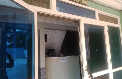 Accra Hotel | Great Peace & Love Hotel