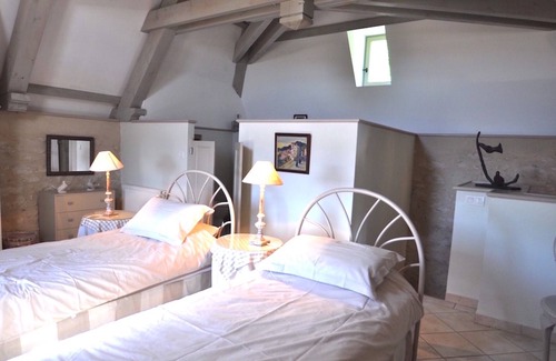 Dieulivol House | Great Pigeonnier-shared pool with owner and fantastic views across the valley
