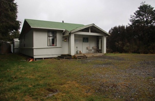 Horopito Cottage | Great place to stay for large groups or families
