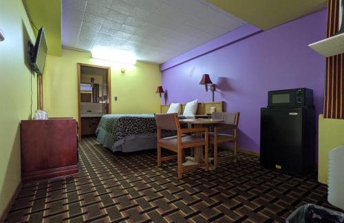 Lincoln Hotel | Great Plains Budget Inn