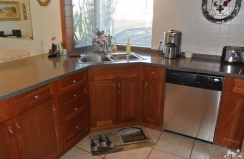 Palm Desert Condo | Great Price! Beautiful condo w/Mountains Huge Pool Spa, El Paseo Golf Tennis,