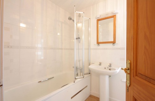 Portmahomack House | Great sea views from this centrally located house in Portmahomack