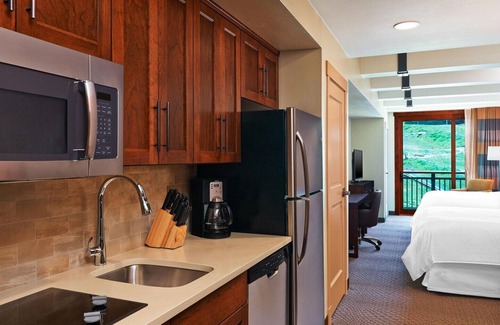 Steamboat Springs Resort | Great skiing in a luxuriuos accomodation(Westin brand)