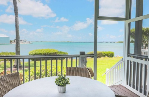 Marathon Hotel | Great Spot for Your Next Vacation! Amazing Unit w/3 Bedrooms, Balcony