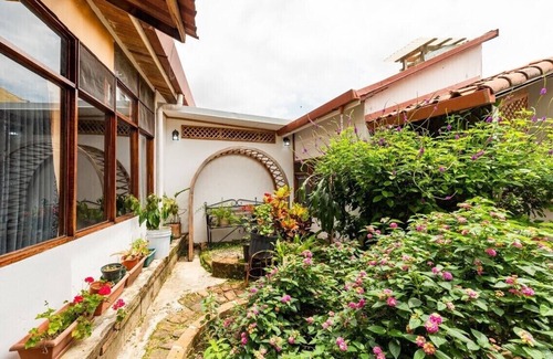 Catedral House | Great studio in peaceful location