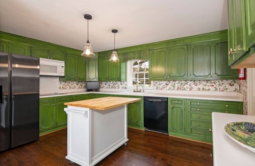 Bozman House | Great summer rates, Book today!