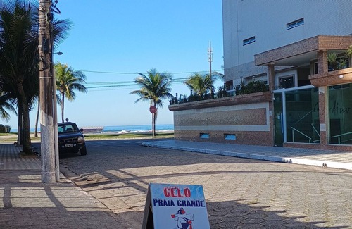 Vila Caicara Villa | Great townhouse for the season, 30 meters from the beach!