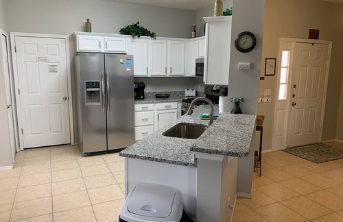 Esprit House | Great vacation home with private pool! nOnly 15 minutes to Disneyworld!