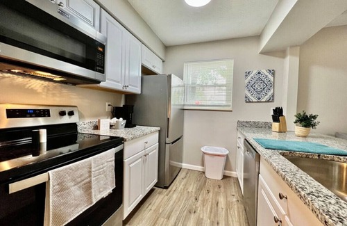 Middletown Apartment | Great Value New Middletown Apartment Free Laundry