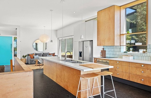 Macmasters Beach House | Great views and loads of room for all the family - with a fireplace!