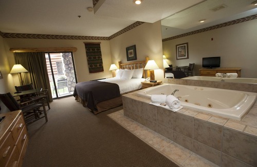 Lake Delton Resort | Great Wolf Lodge Wisconsin Dells
