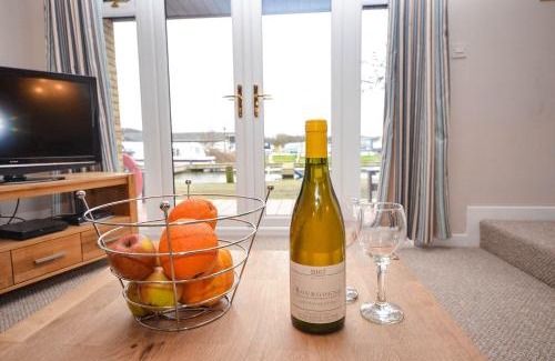 Horning House | Grebe Cottage