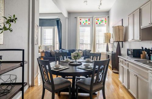 Gaslamp Quarter Hotel | Greely Gaslamp - Loft W Parking & 3 Beds #202