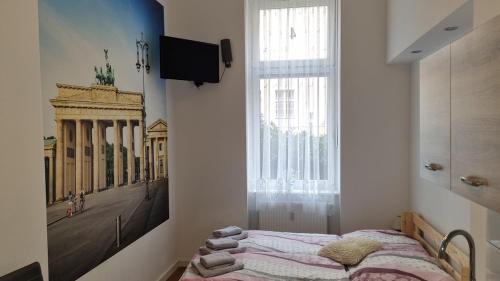 Neukoelln Apartment | Green Apartment KM4 Studio with terrace