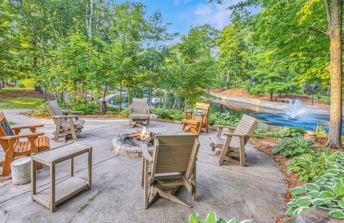 Green Bay House | Green Bay Oasis - Private Resort