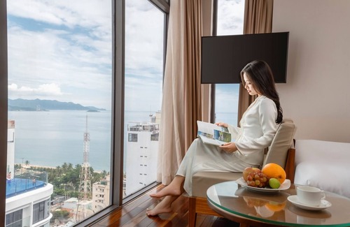 Tran Phu Beach Hotel | Green Beach Hotel Nha Trang
