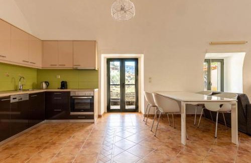 Kardamyli House | Green Blue