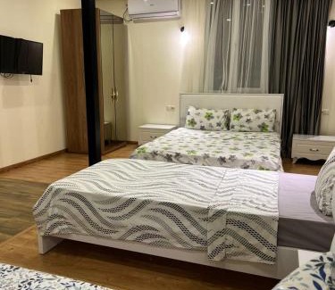 Mtsvane Kontskhi House | Green Cape Guest House