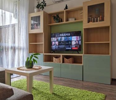 Ferencvaros Apartment | Green City Apartment Budapest - FREE GARAGE, AC, BALCONY, WI-FI