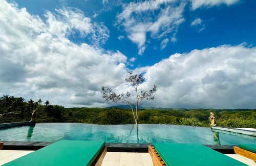 Penida Island Hotel | Green Coco Suite