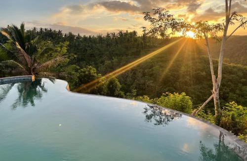 Penida Island Hotel | Green Coco Suite