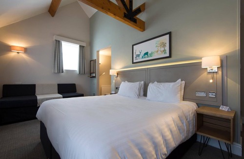 Brough Hotel | Green Dragon, Welton by Marston's Inns