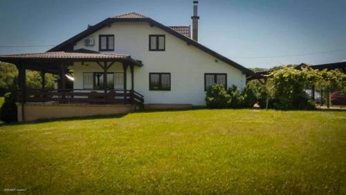 Visoko House | Green Forest Visoko
