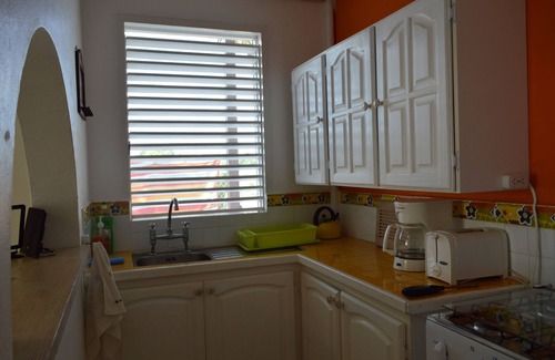 Silver Sands Hotel | Green Garden Apartment