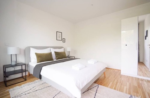 Favoriten Condo | Green Garden Apartment w/.Balcony near Thermal Spa