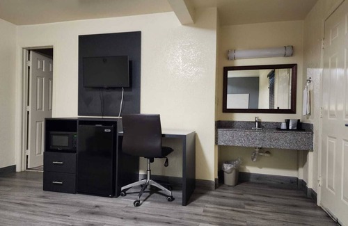 Greensboro Hotel | Green Garden Inn