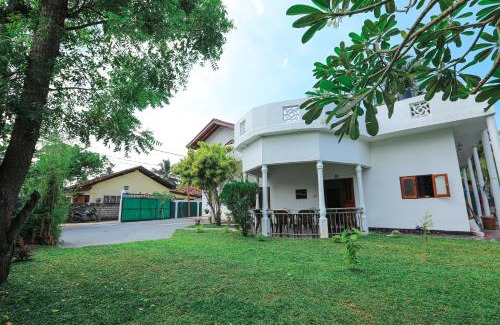 Daluwakotuwa Apartment | Green Gate House Apartments