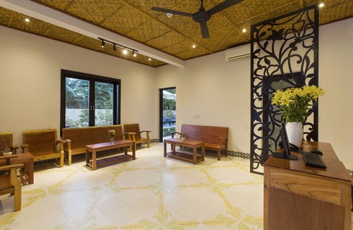 Cam Chau Hotel | Green Grass Land Villa