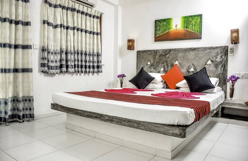 Thalaramba Hotel | Green Habitat Ayurveda Resort and Spa
