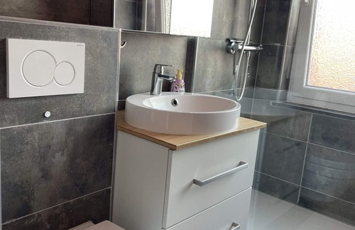 Geestemunde Apartment | Green Hill Apartment