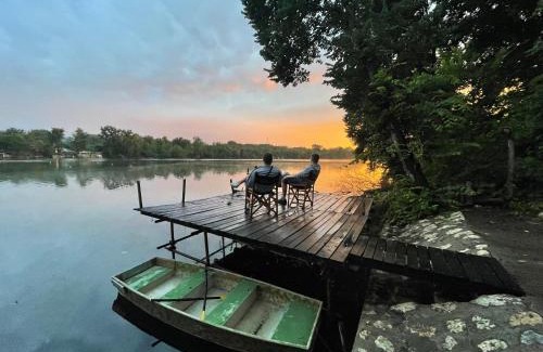 Central Serbia House | green house at silver lake