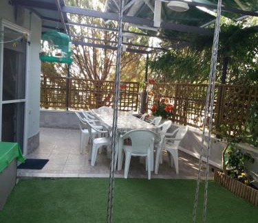 Nea Peramos Villa | Green House