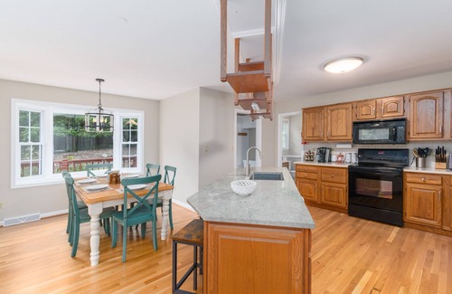 Faber House | Green House on the Hill - near route 151