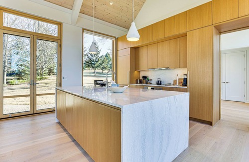 Markesan House | Green Lake Getaway w/Dock: Boating + Swimming!