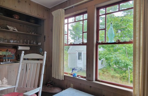 East Boothbay House | Green Landing | Waterfront | Family Retreat
