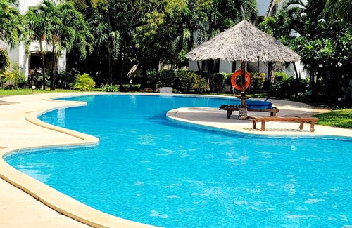 Malindi Apartment | Green Malindi Apartments by RevSerene