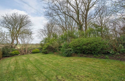 Castlemorris Cottage | Green Meadow, Holiday Cottage Castle Morris, Sleeps 4, 2 bedrooms, bathrooms