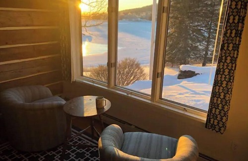 Stratton Mountain Ski Chalet | Green Mountain Manor - Ski and Summer Chalet